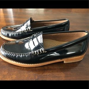 G.H. Bass & Co. Whitney Patent Weejuns Size 7